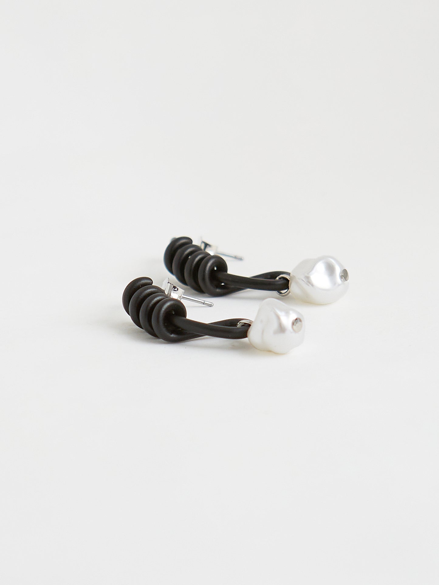 Pearl Knot Earrings