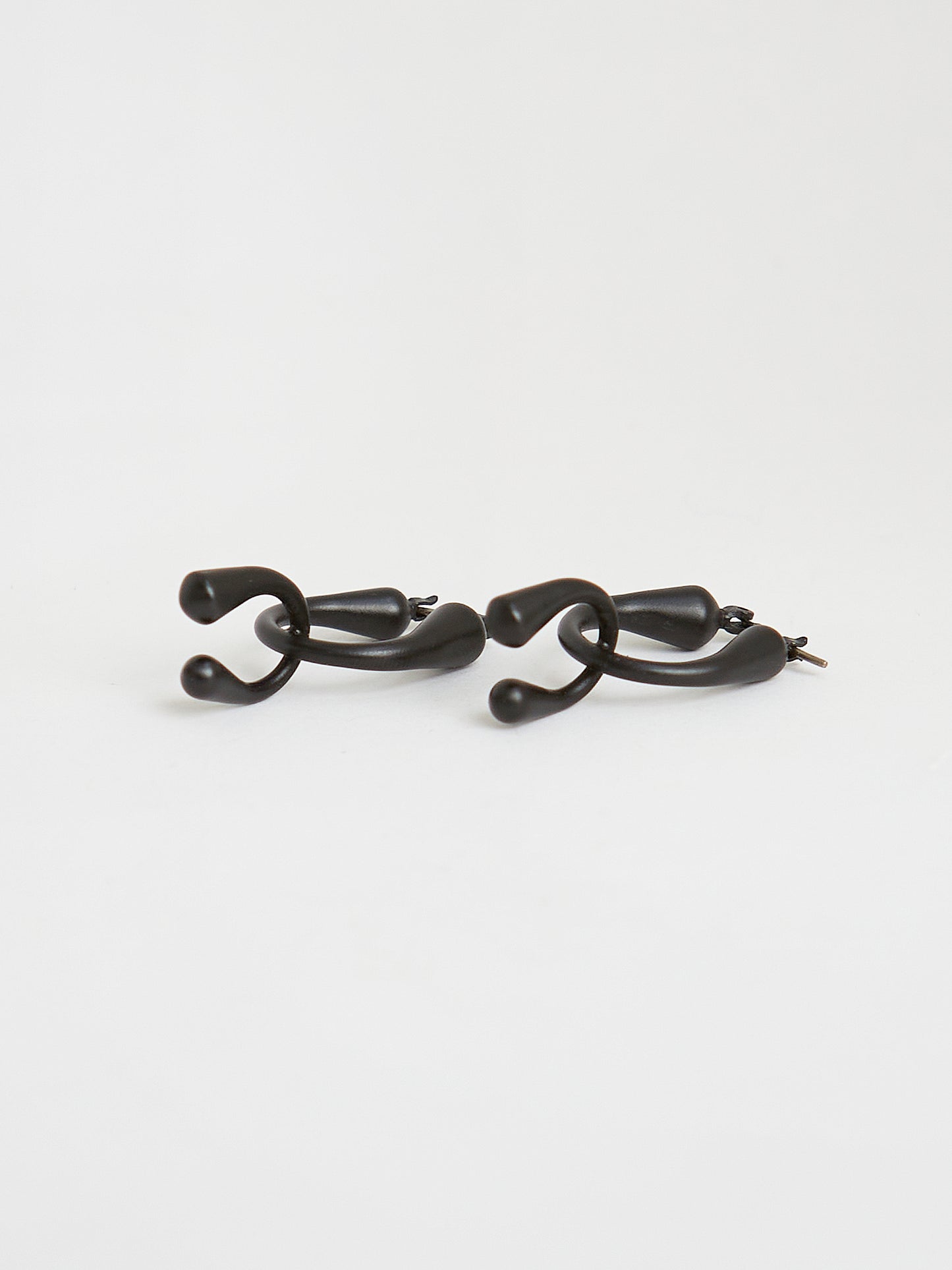 Horseshoe Link Earrings
