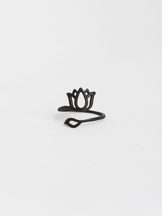 Black Rose Ring