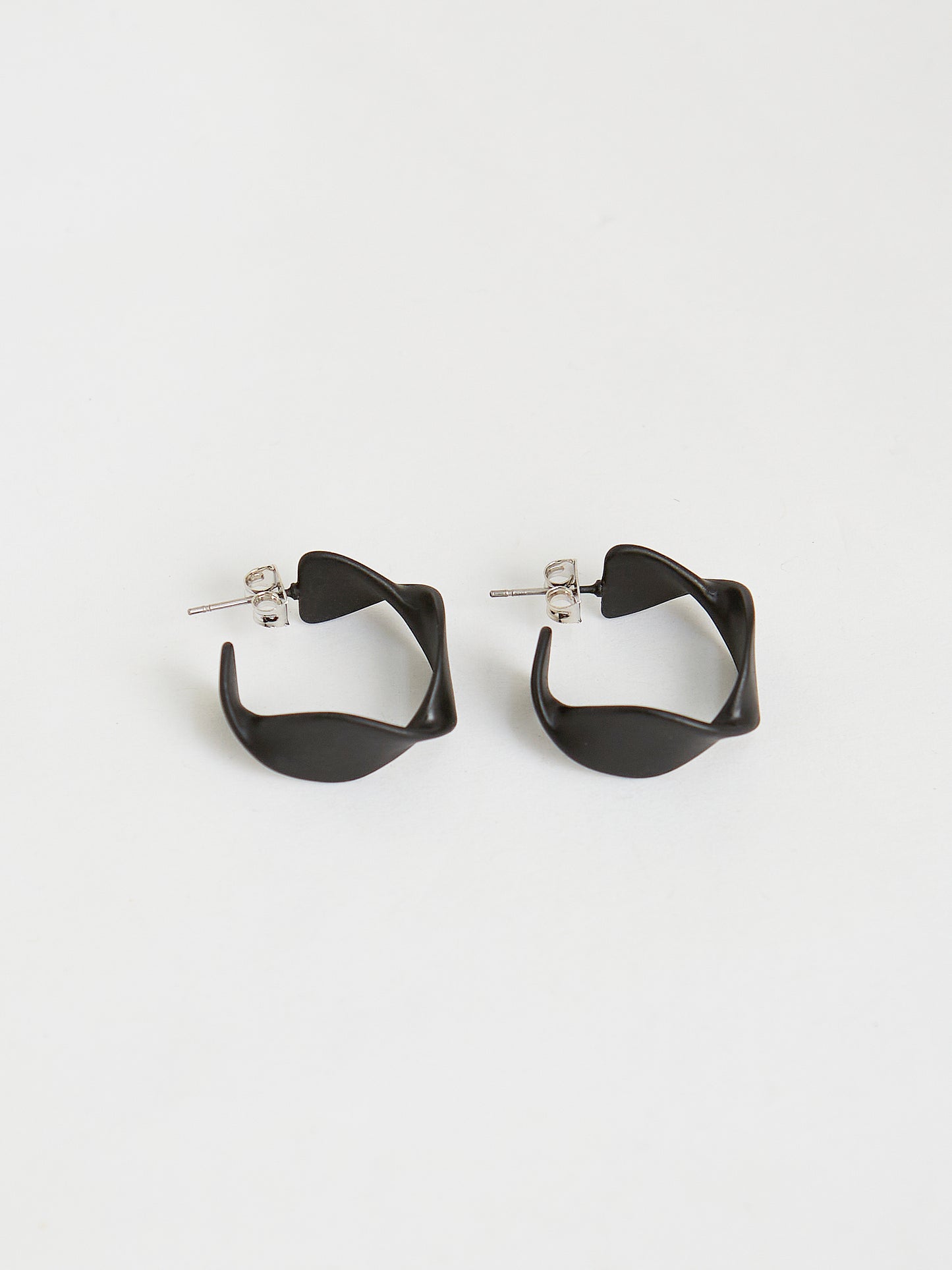 Wavy Hoop Earrings