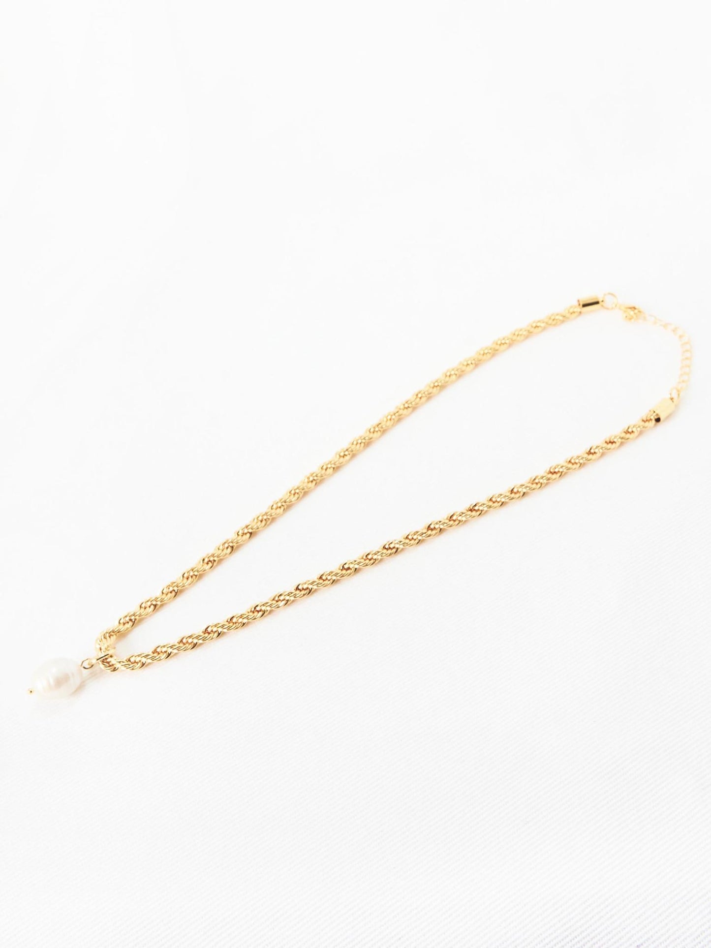 Pearl Pendant Necklace