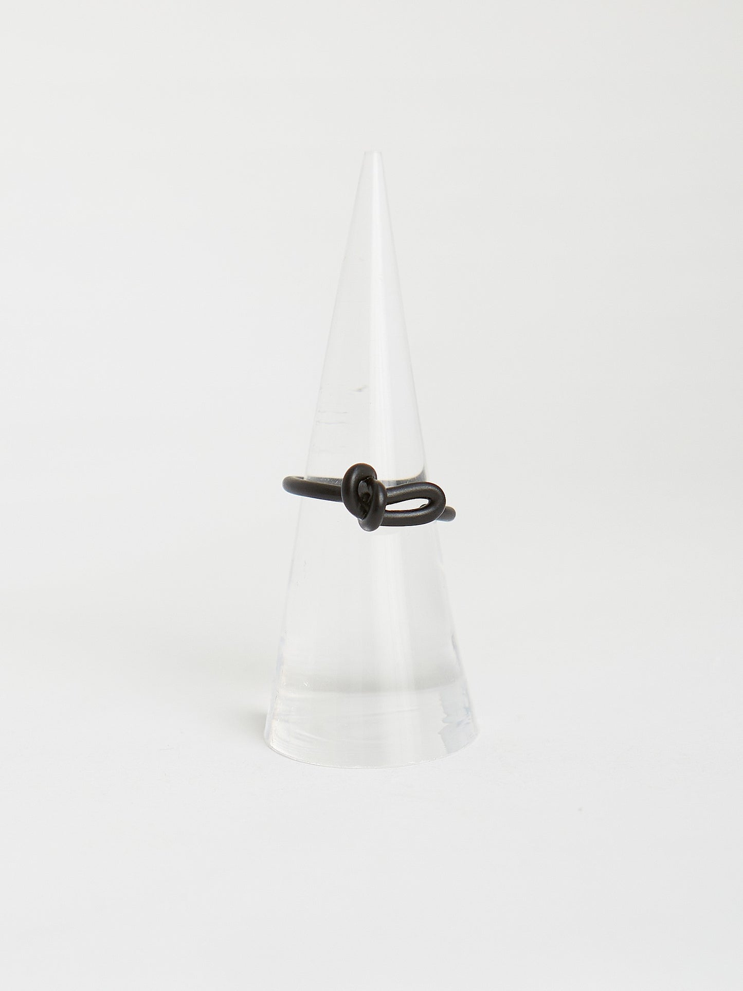 Single Knot Ring