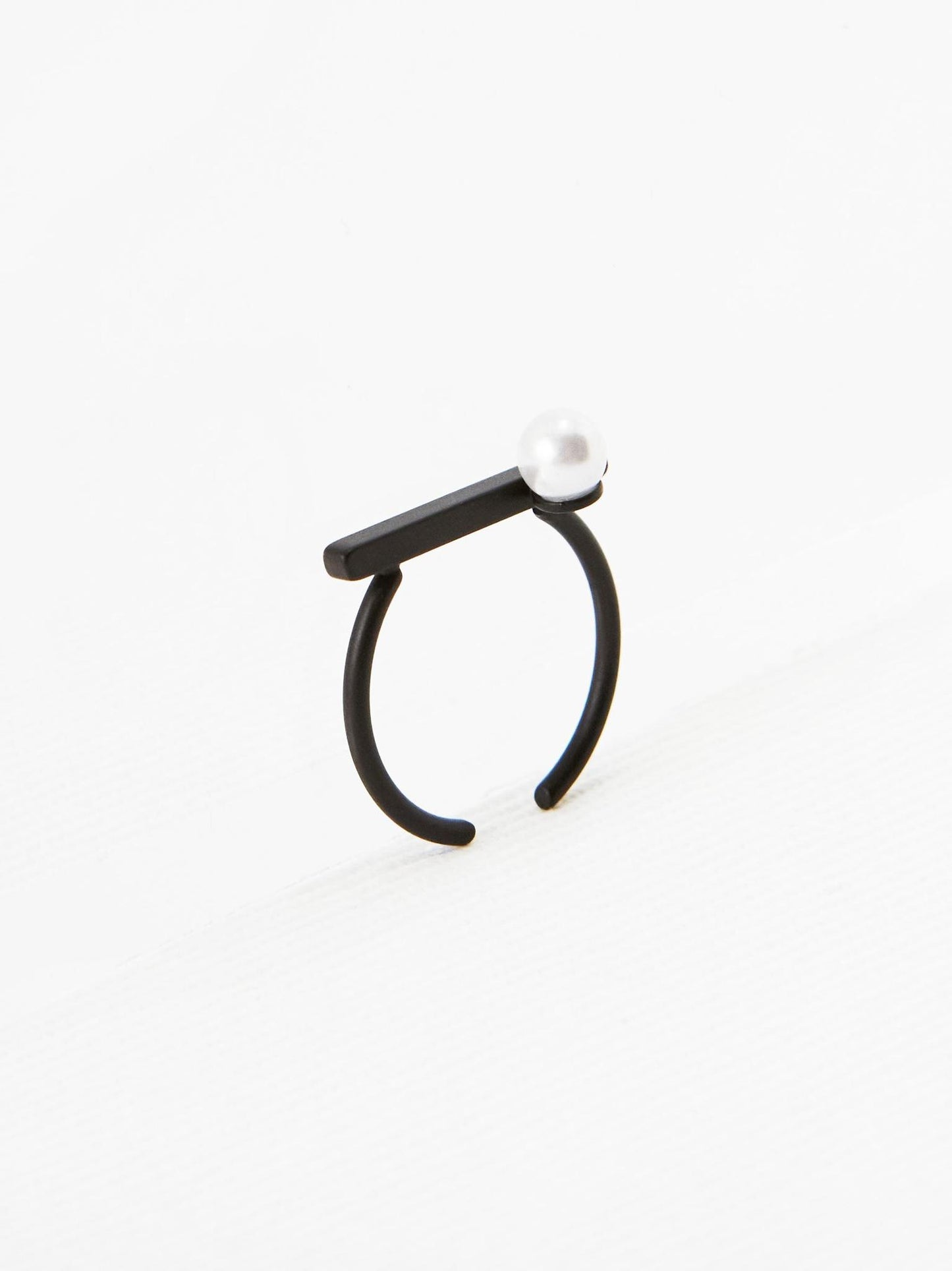 Pearl Bar Ring