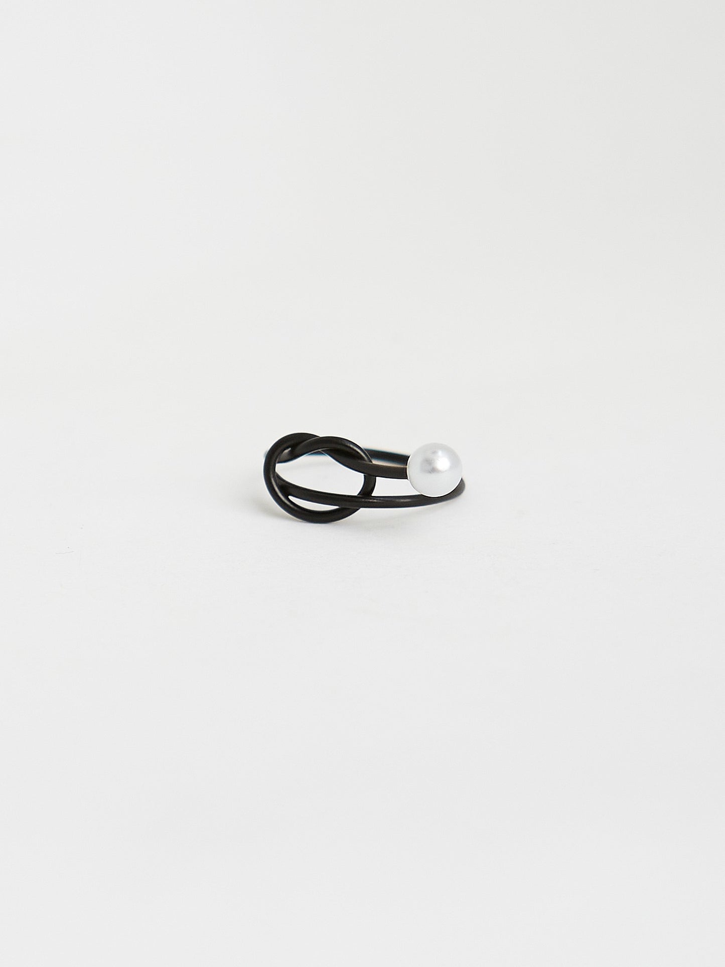 Pearl Knot Ring