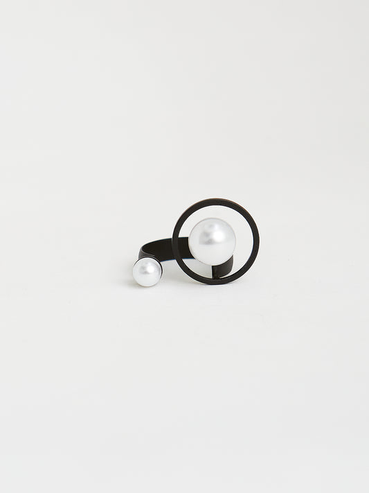 Double Pearl Ring
