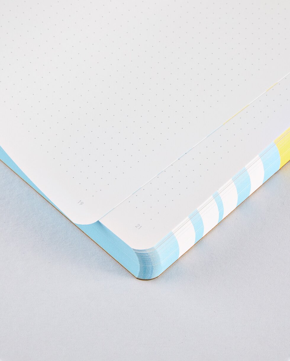 Nuuna Notebook (Nouvelle Vague)