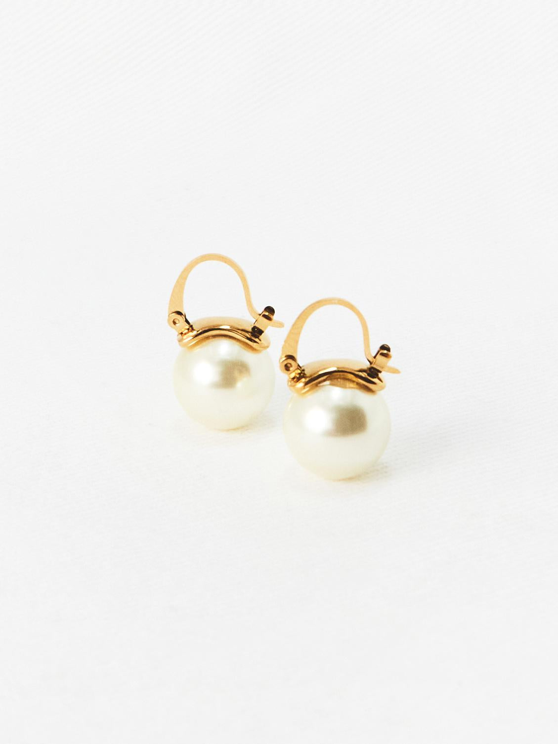 Daily Pearl Earrings