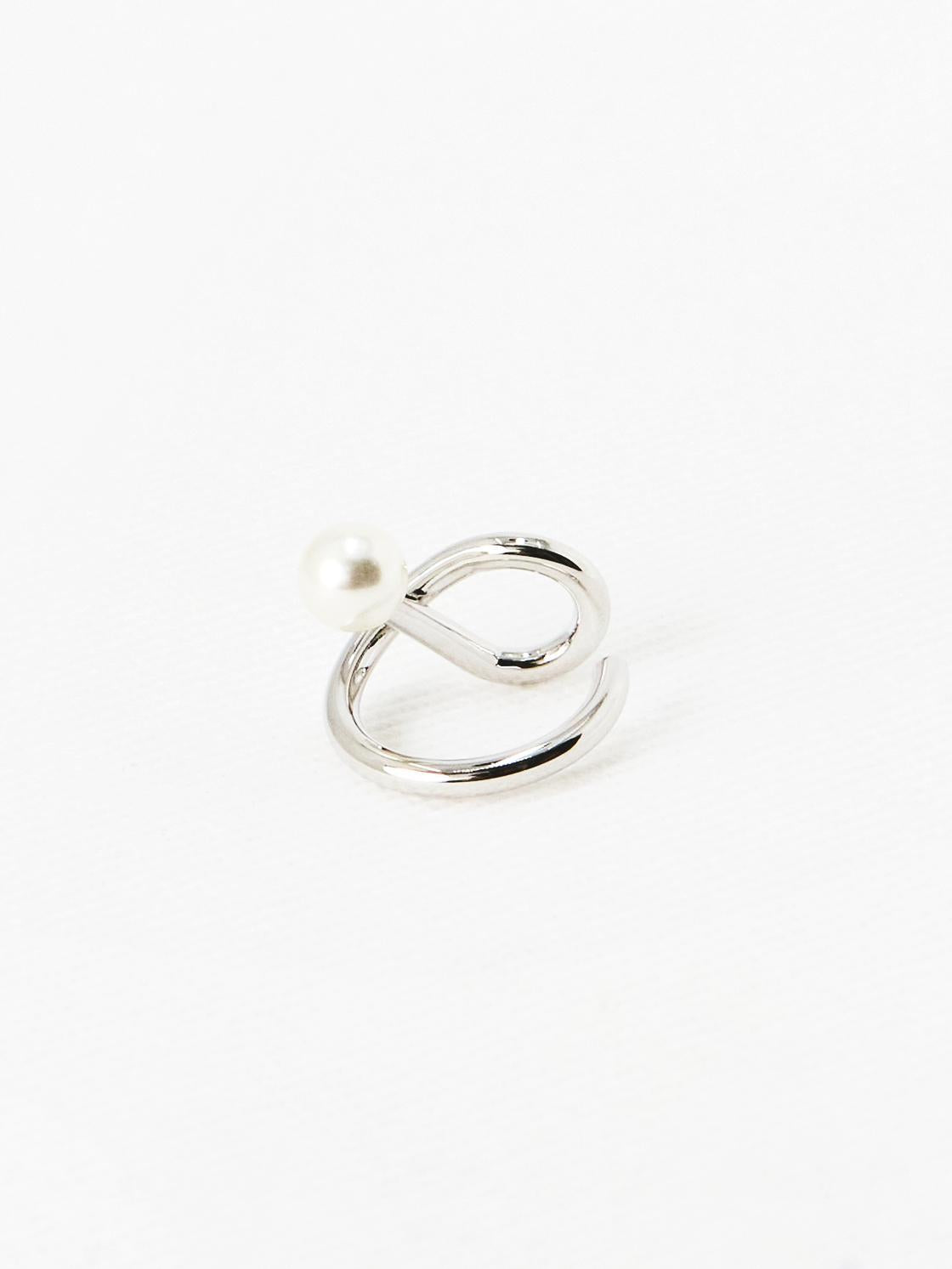 Pearl Earcuff