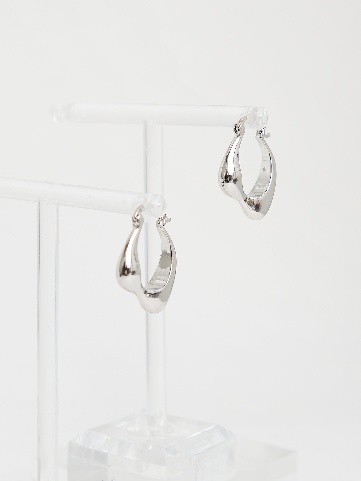 Chunky Hoop Earrings (Silver)