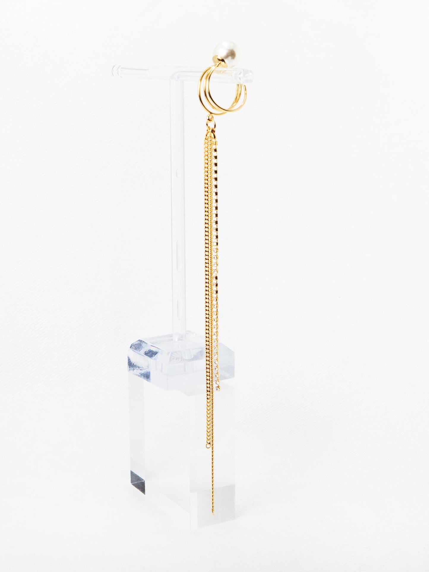 Pearl Drop Chain Earcuff