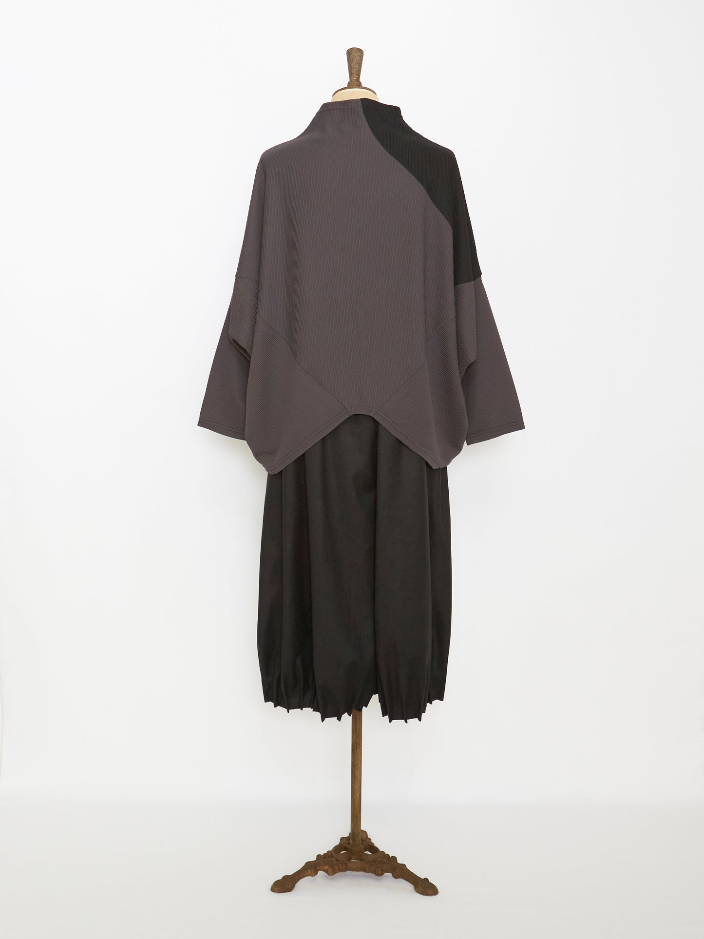 The Pleated Top (Grey)