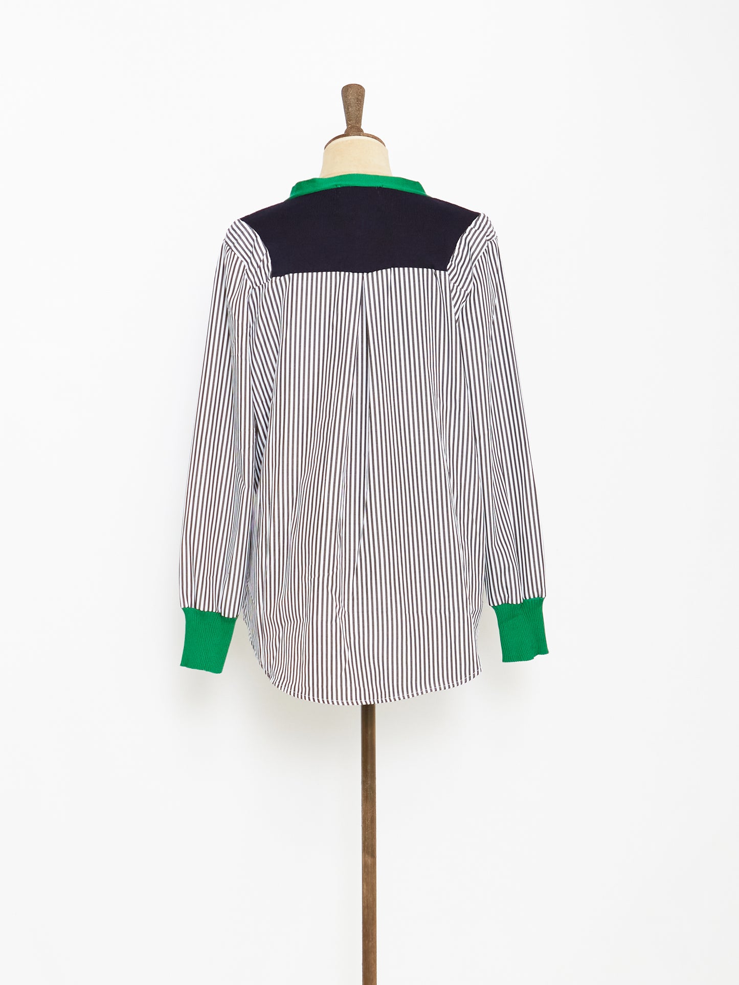 AQFW22T42GRN