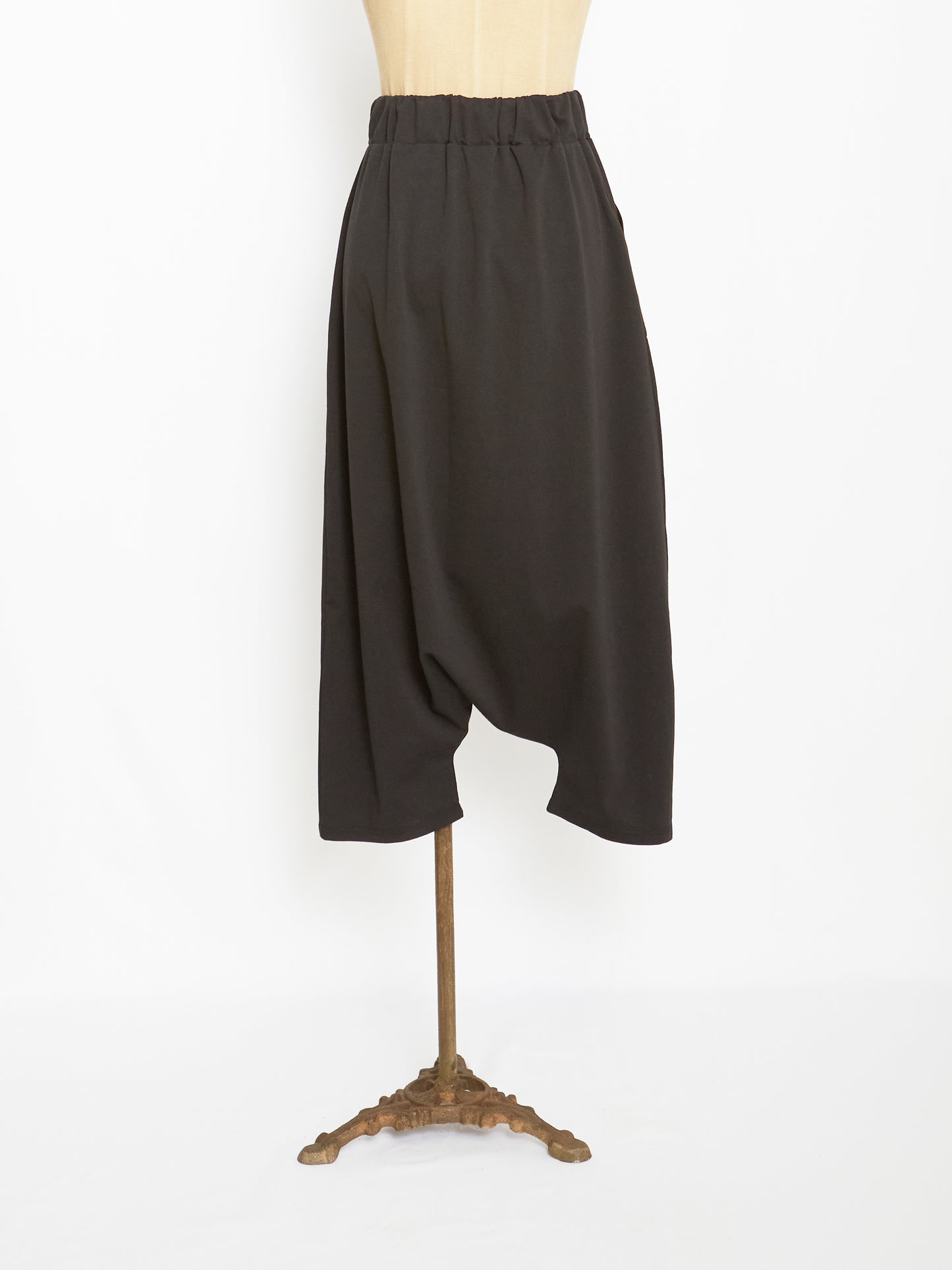 AQFW22PT07BLK