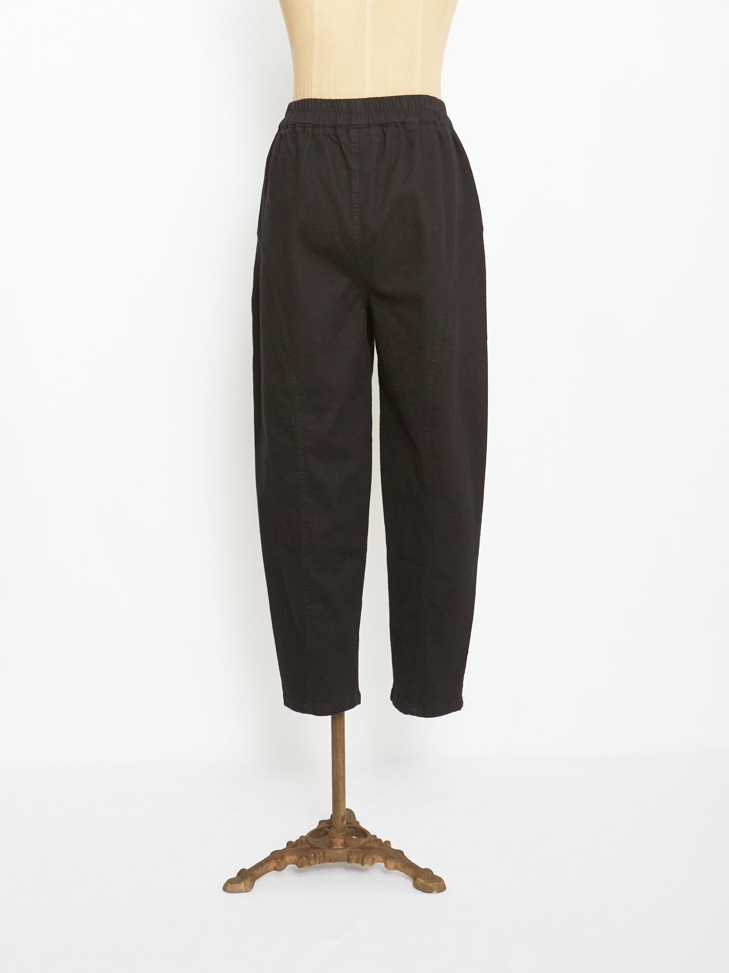 Regular fit pants (Black)