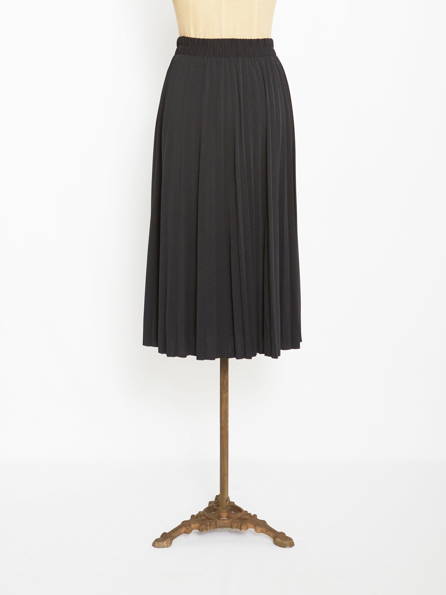 Pleated Midi Skirt (Black)
