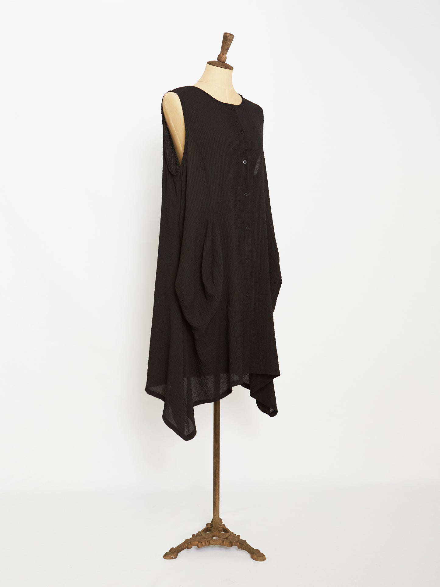 Avant-Garde Long Vest (Black)
