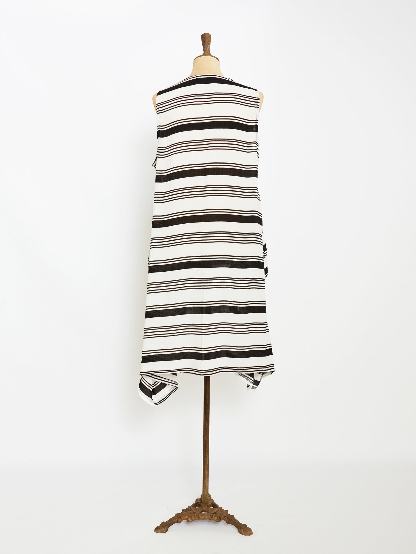 Avant-Garde Long Vest (White)