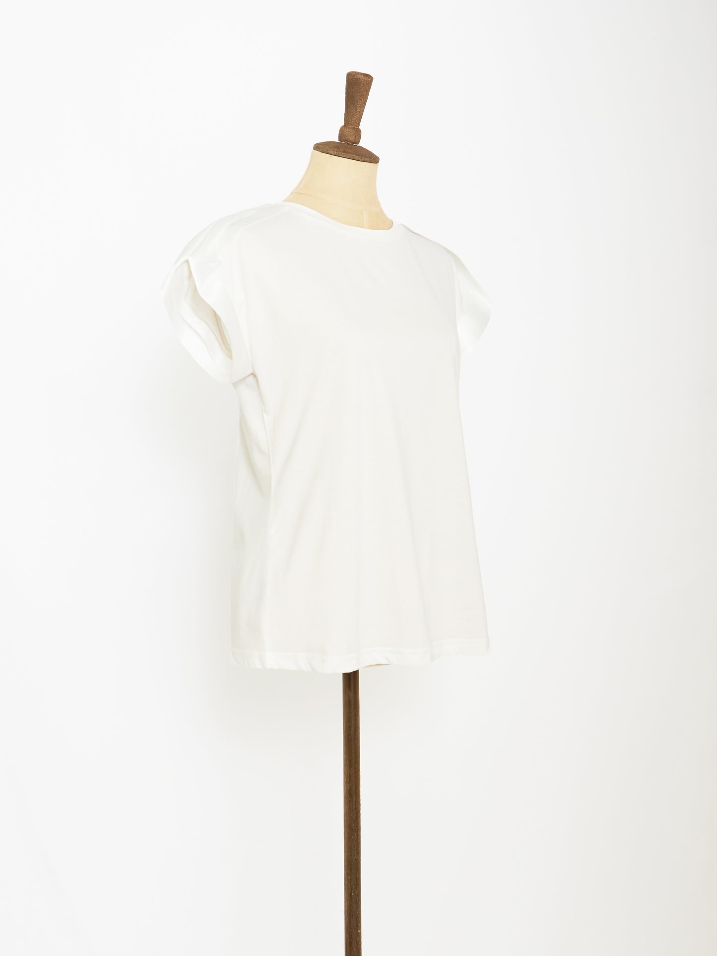 The Sleeveless Top