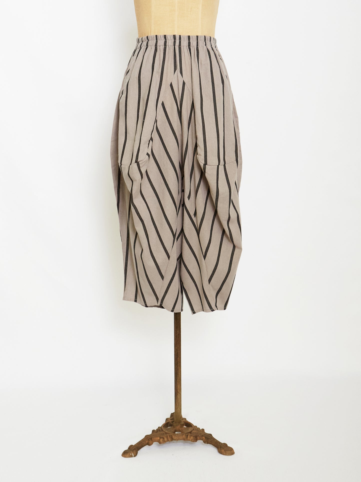 Stripe Volumed Pants