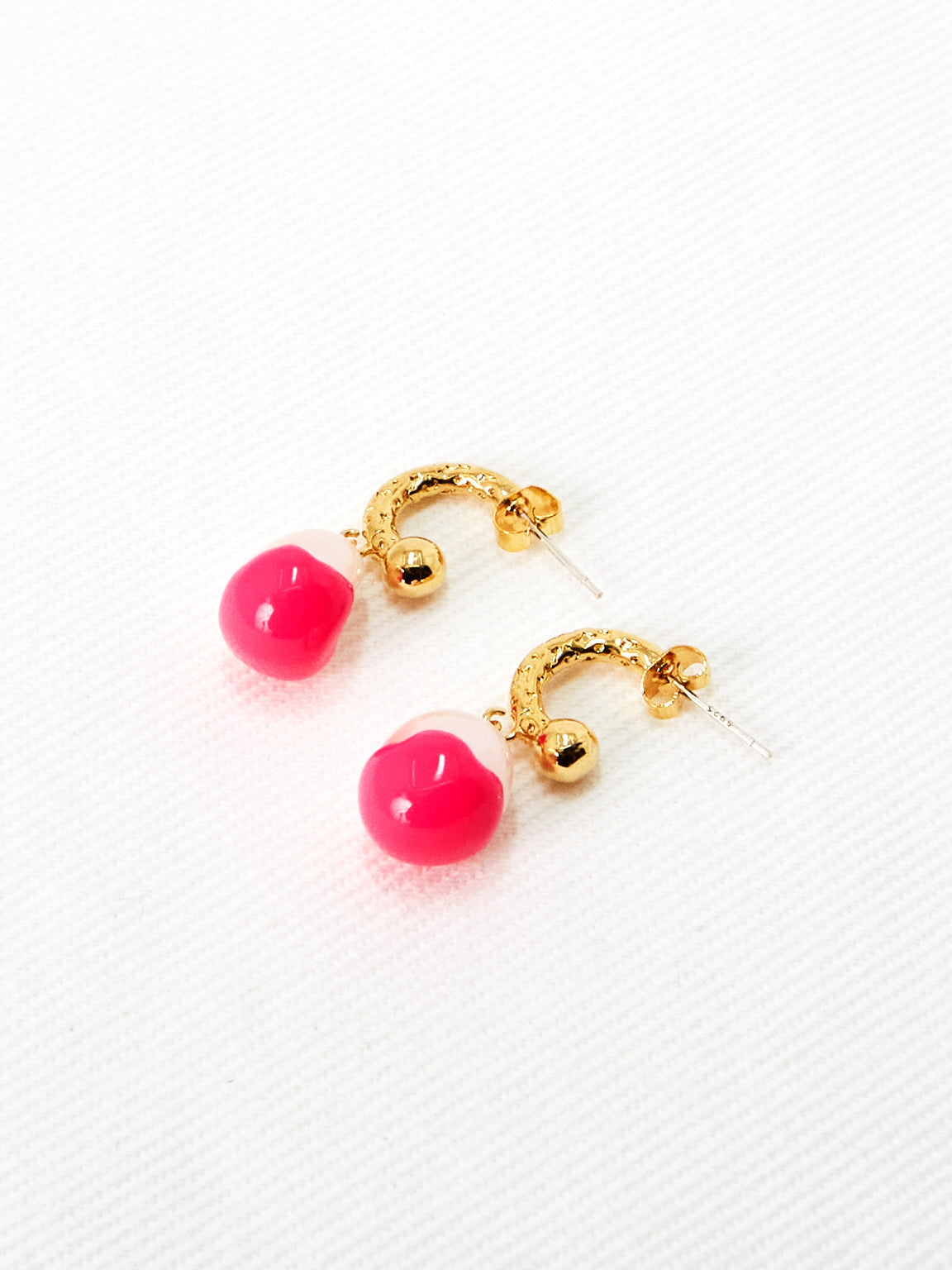Funky pearl earrings (3 Colors)