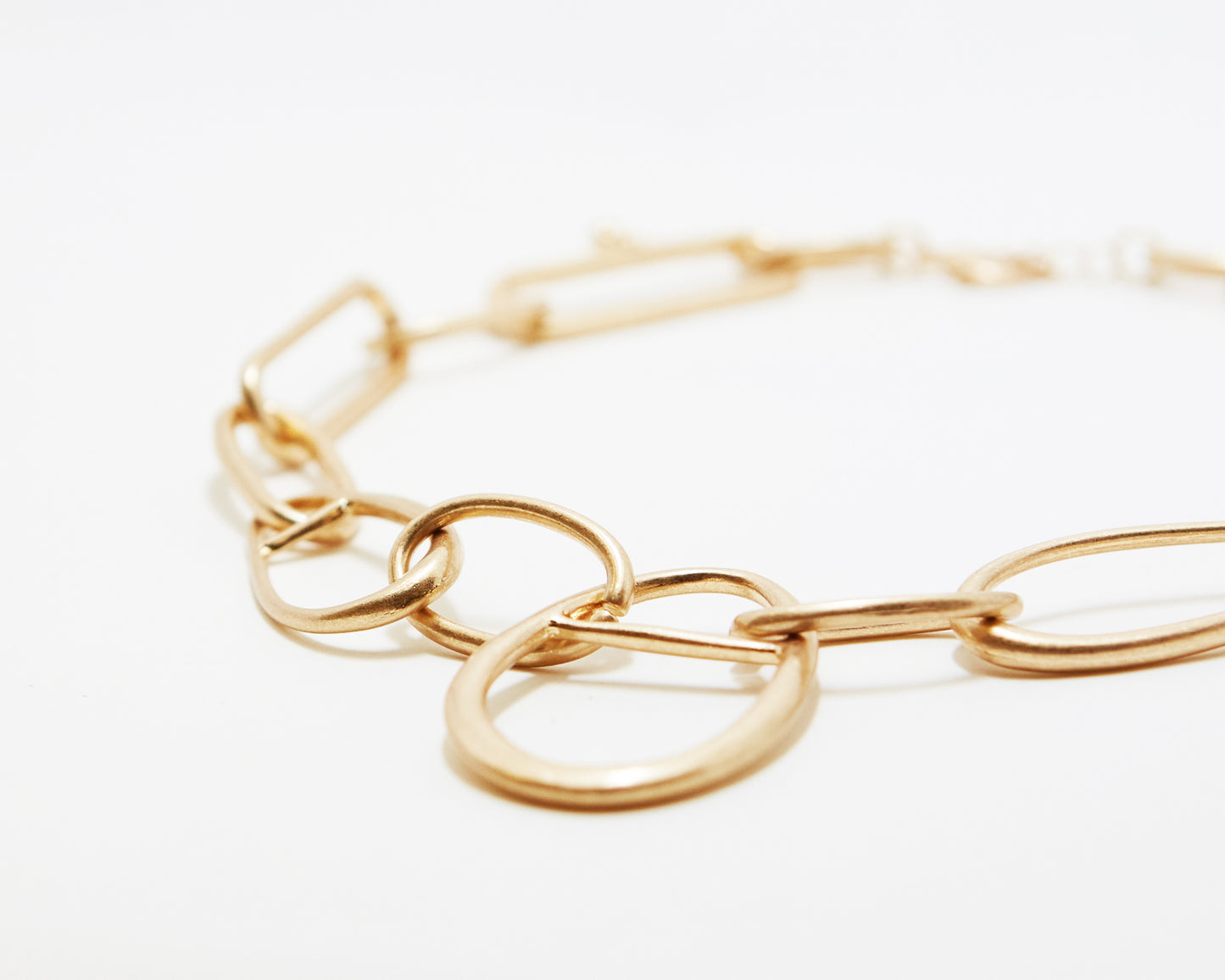 Matte chain necklace (gold)