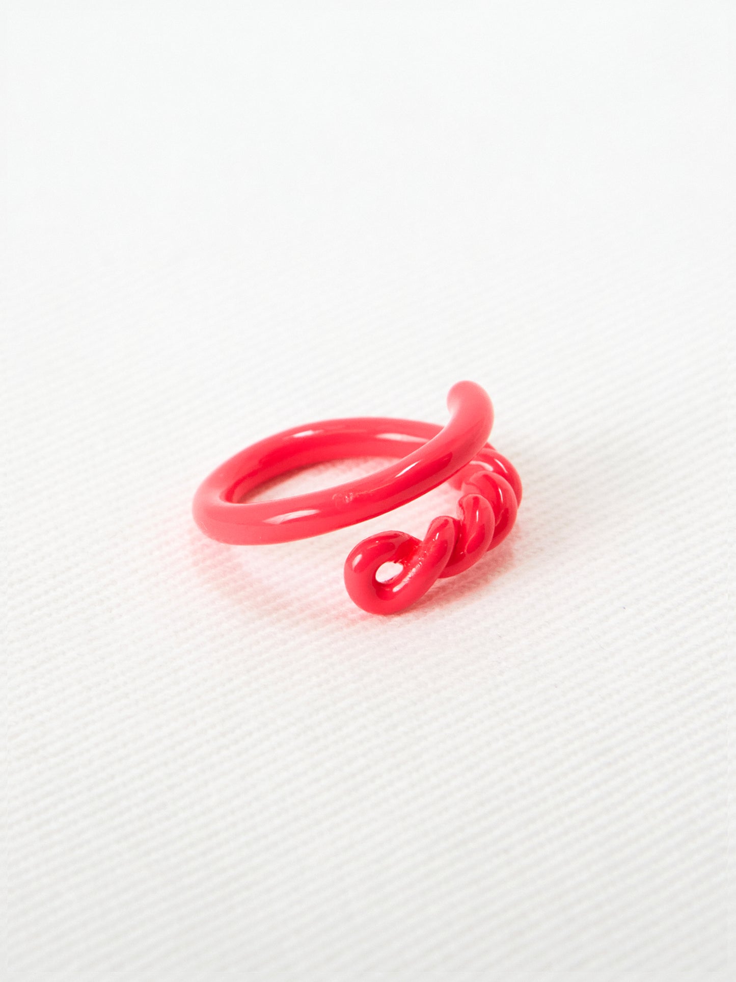 Funky Twist ring (6 Colors)