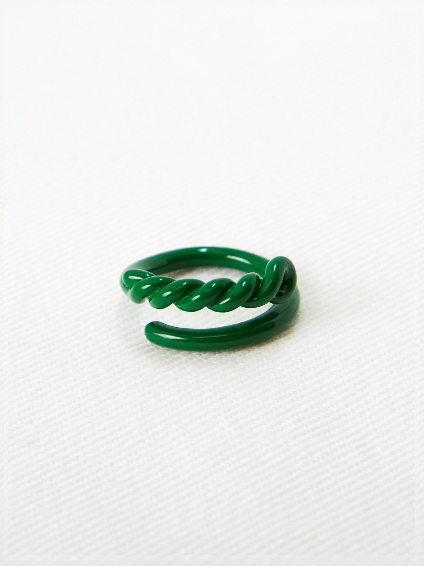 Funky Twist ring (6 Colors)