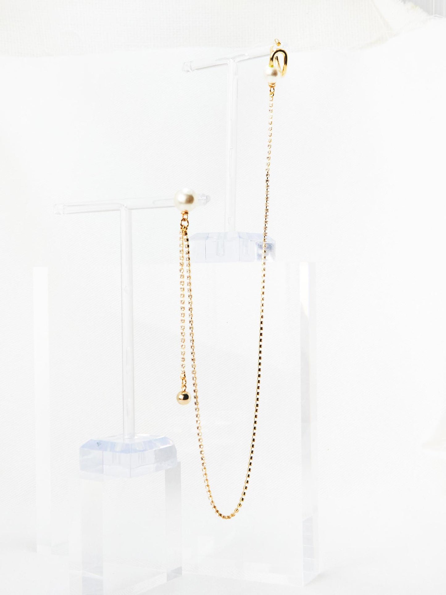 Long Chain Earcuff
