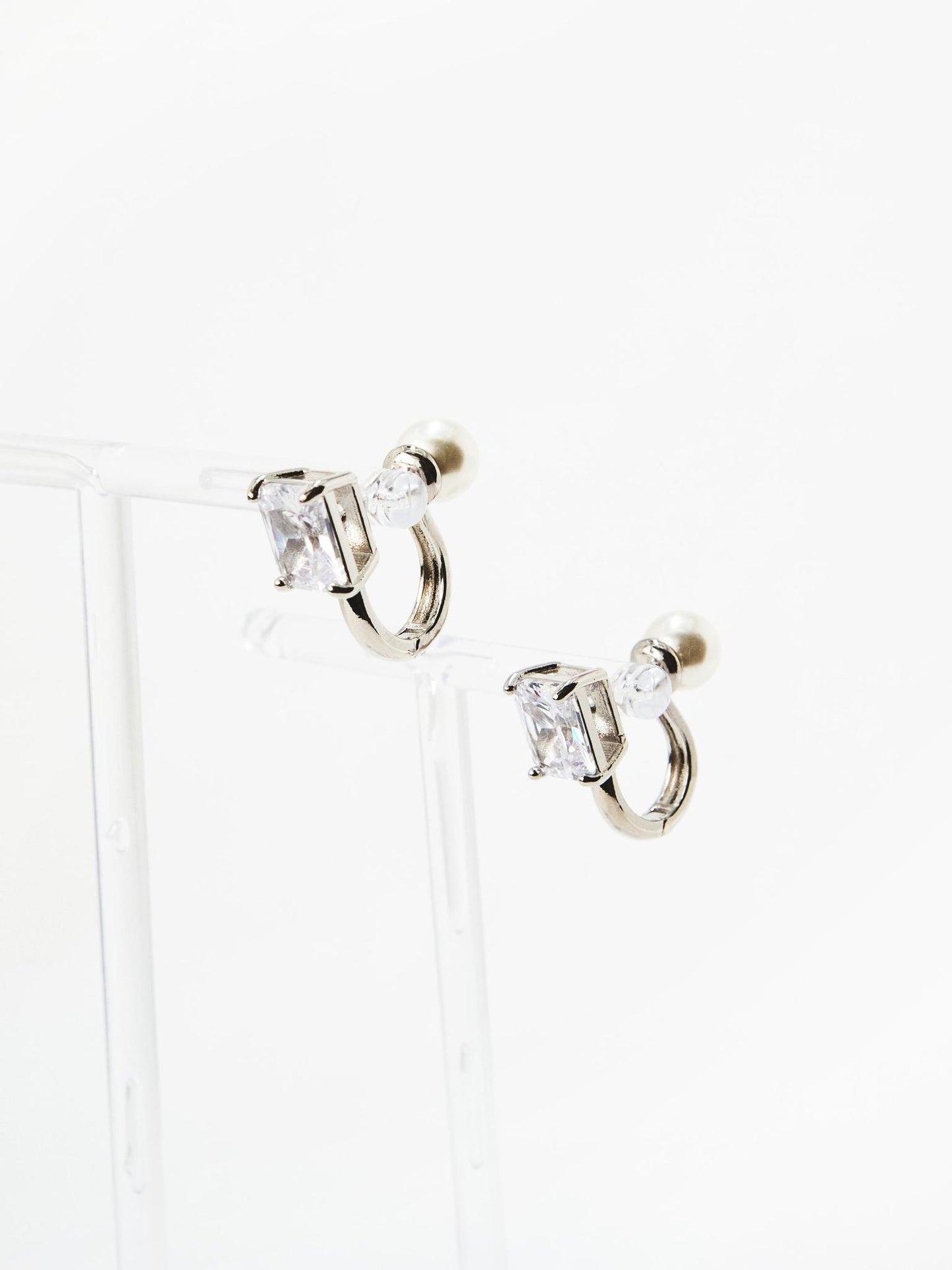 Diamond Pearl Earring