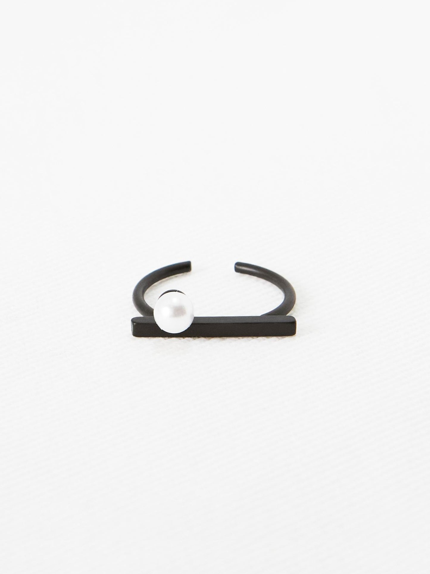 Pearl Bar Ring