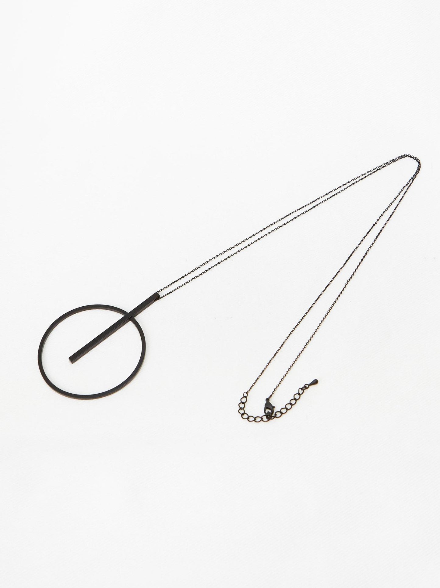 Circle and Bar Necklace