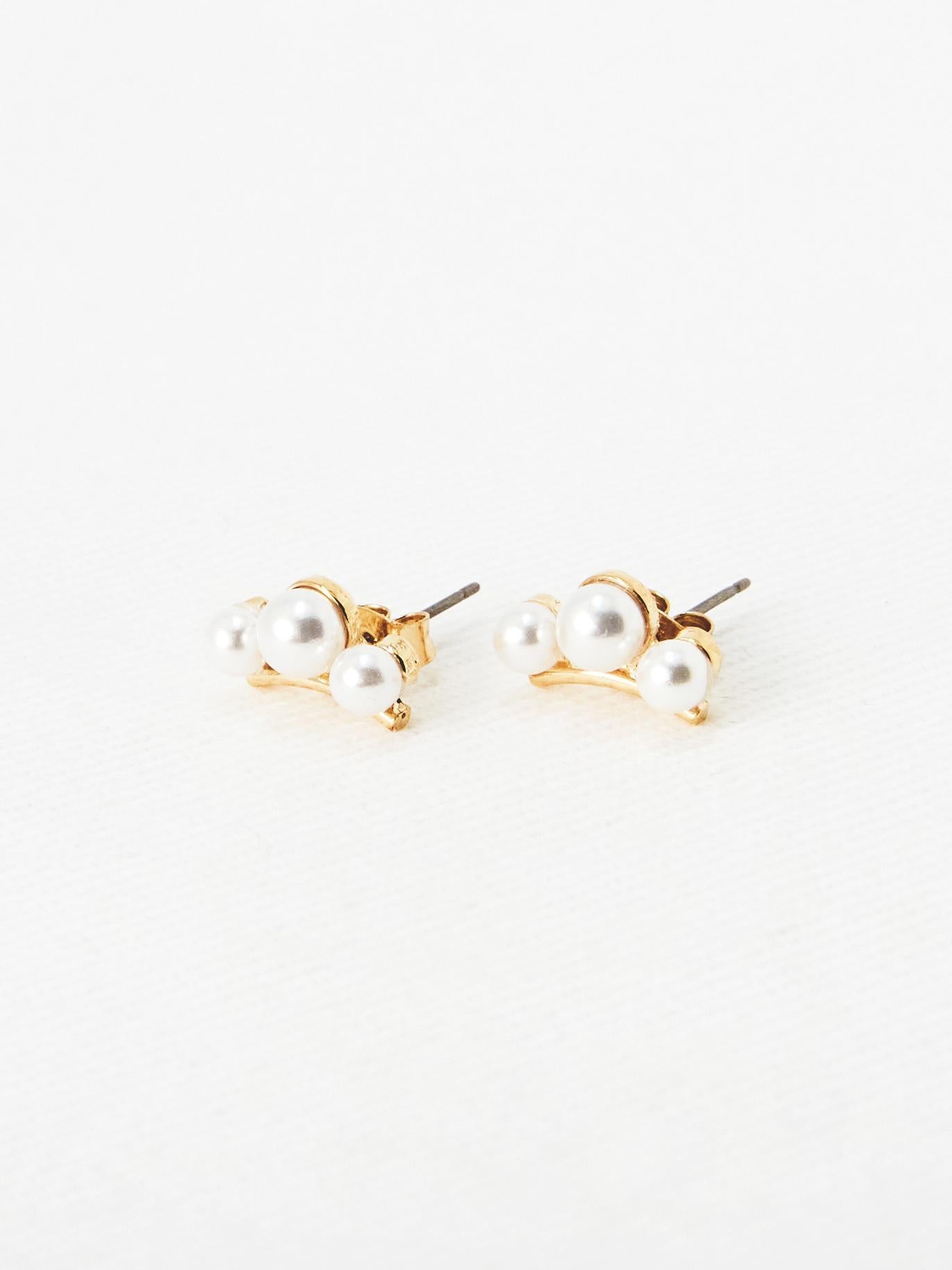 Pearl Trio Earring