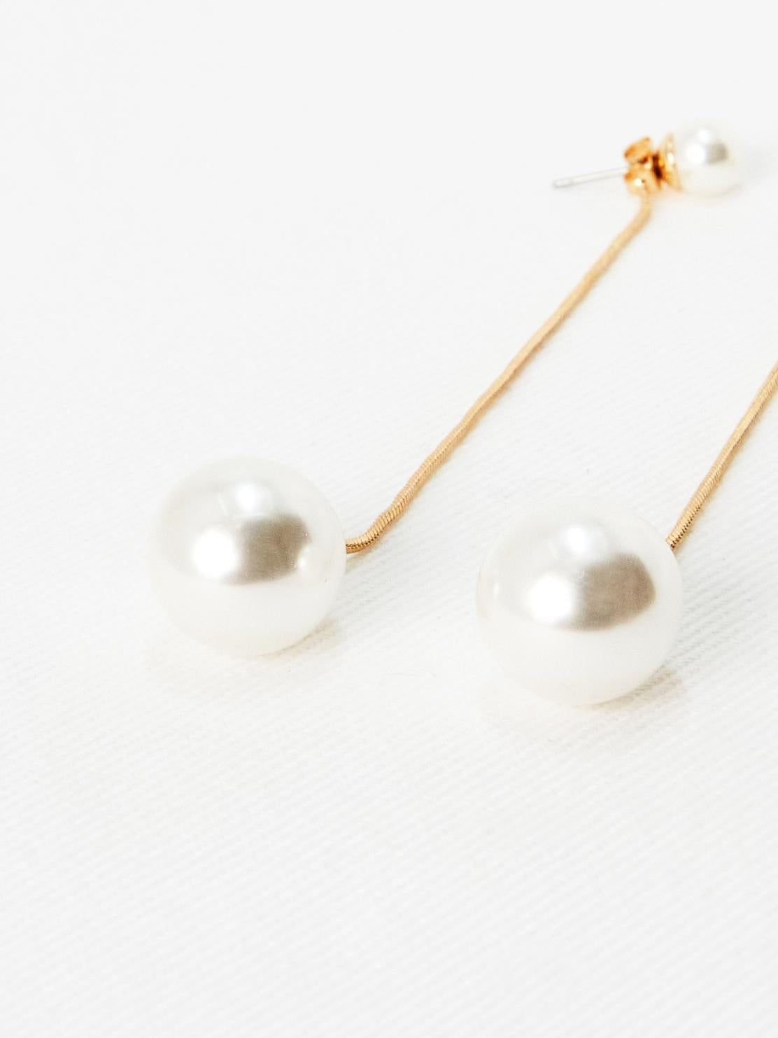 Pearl Drop Earring