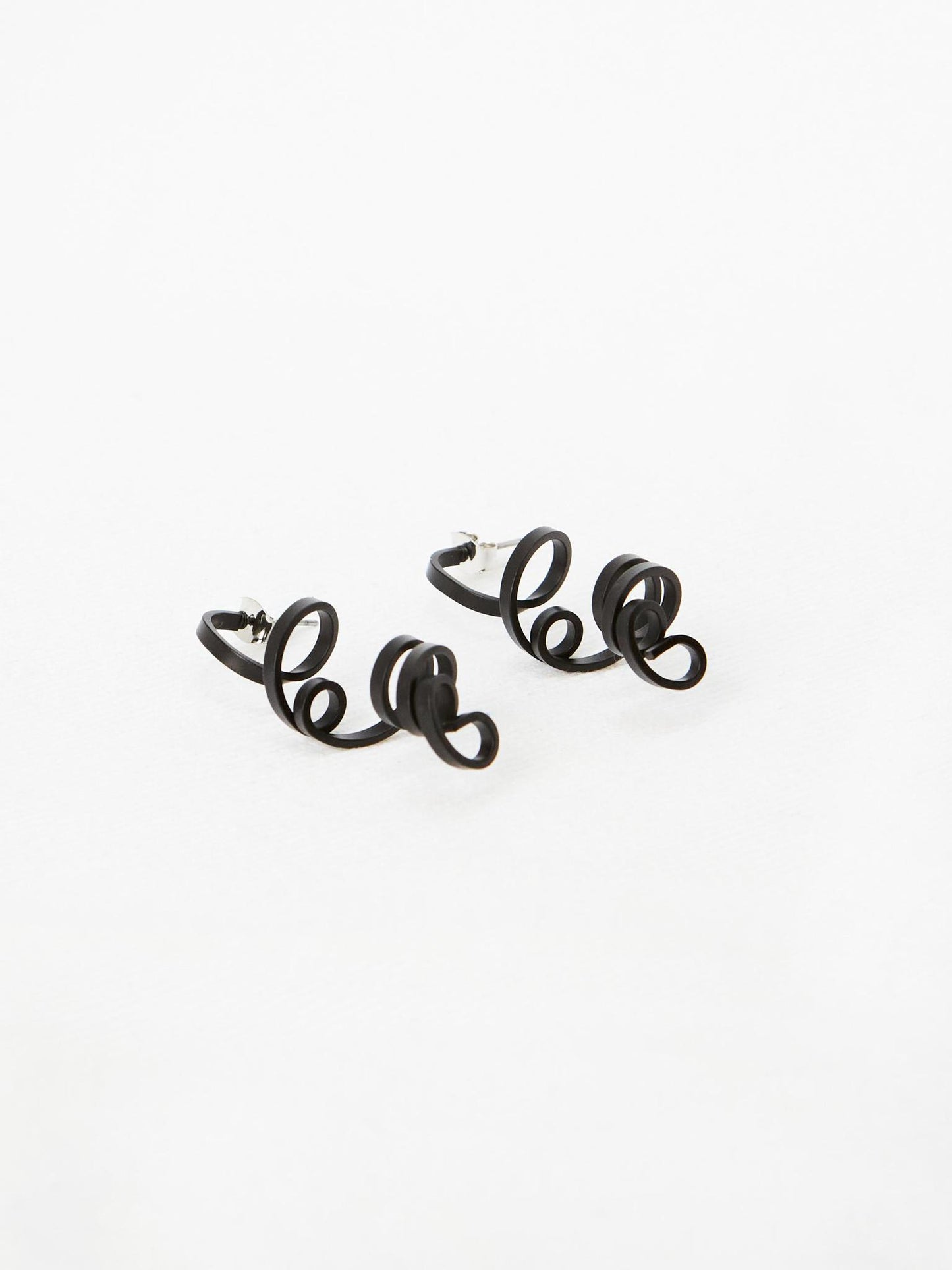 Swirly Black Earring
