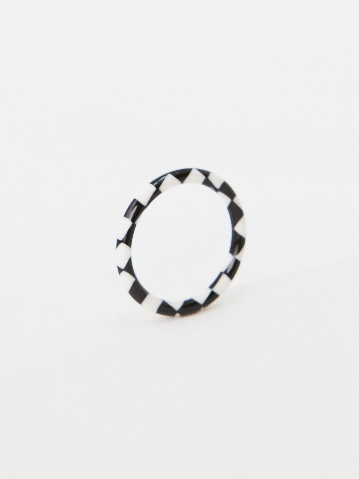 Checkerboard Simple Ring