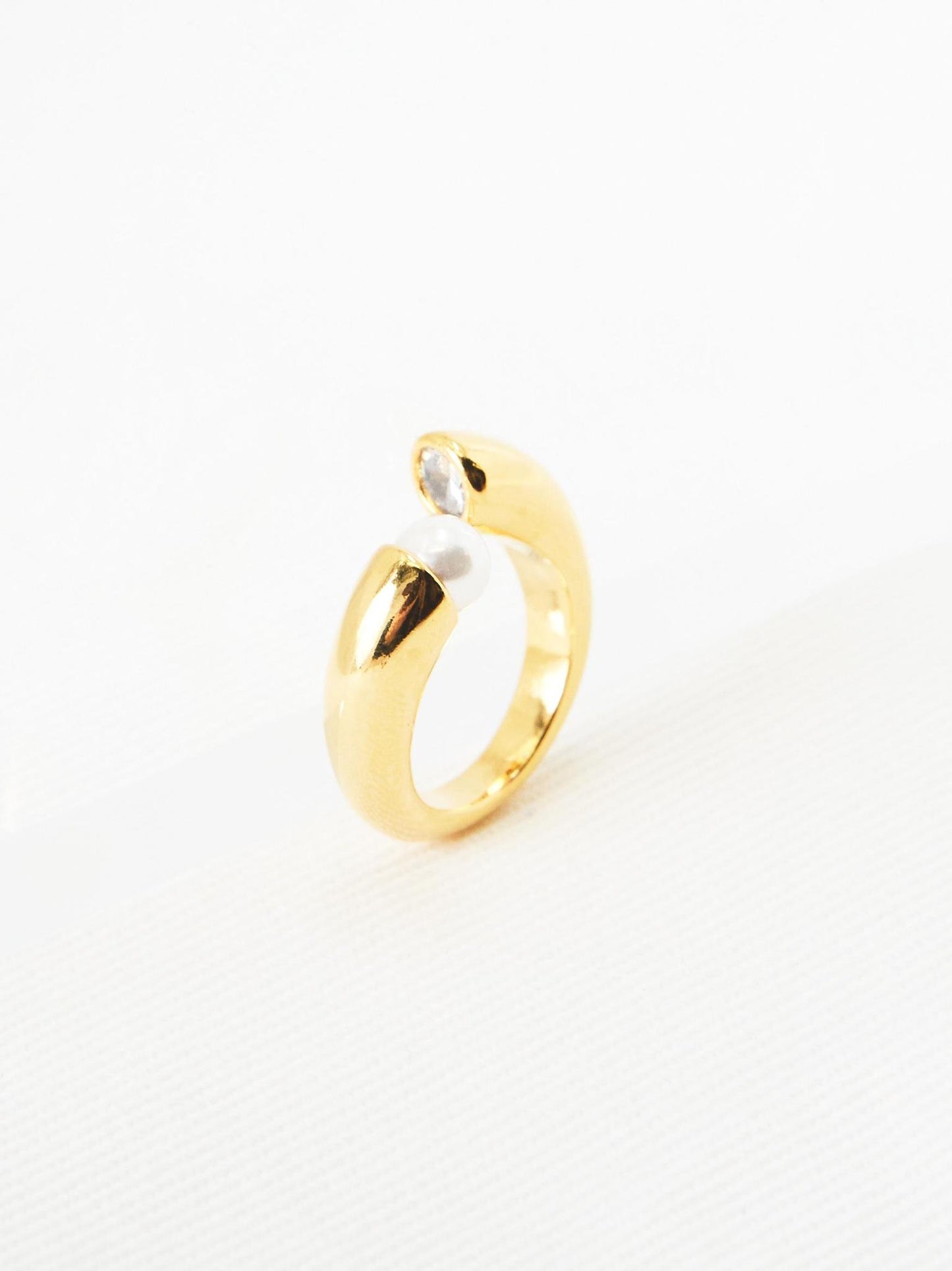 Spiral Pearl Ring (2color)