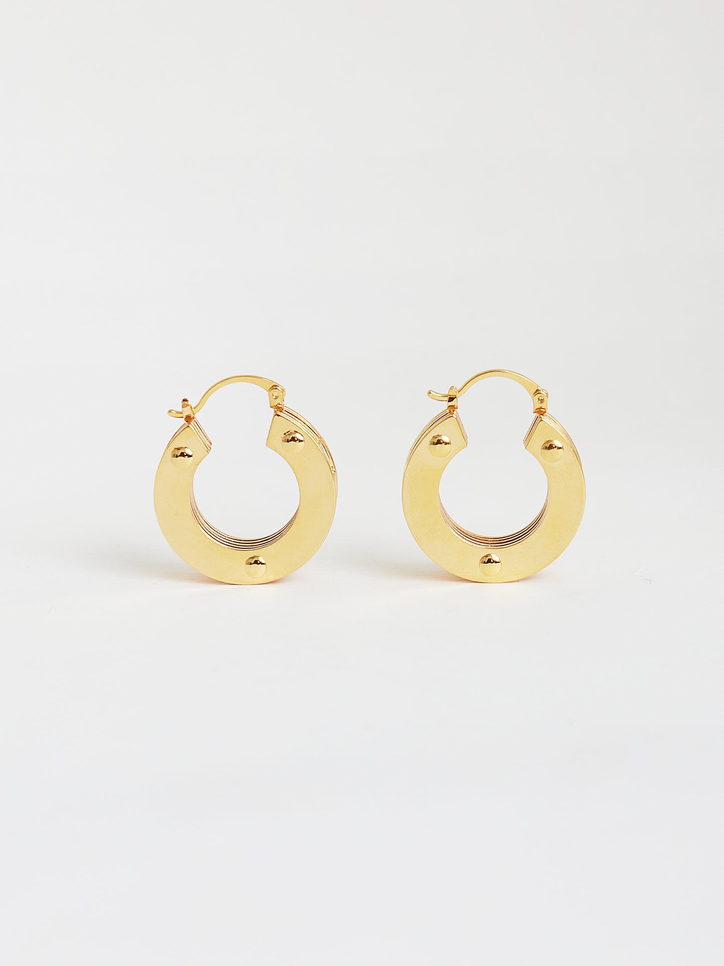 Huggie Hoop Earrings (Gold)