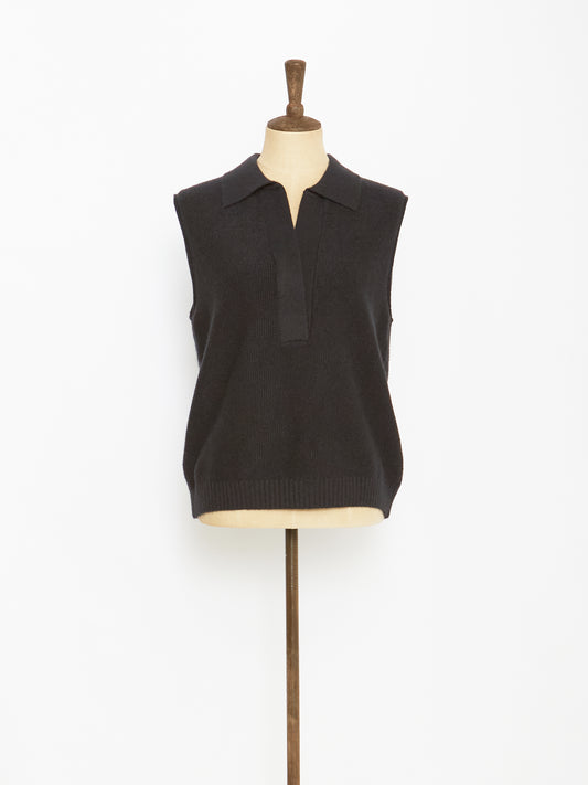 AQFW22VT01BLK