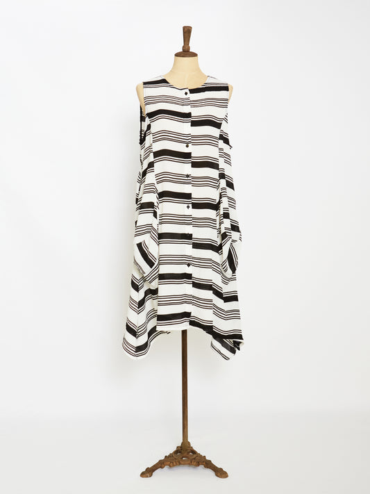 Avant-Garde Long Vest (White)