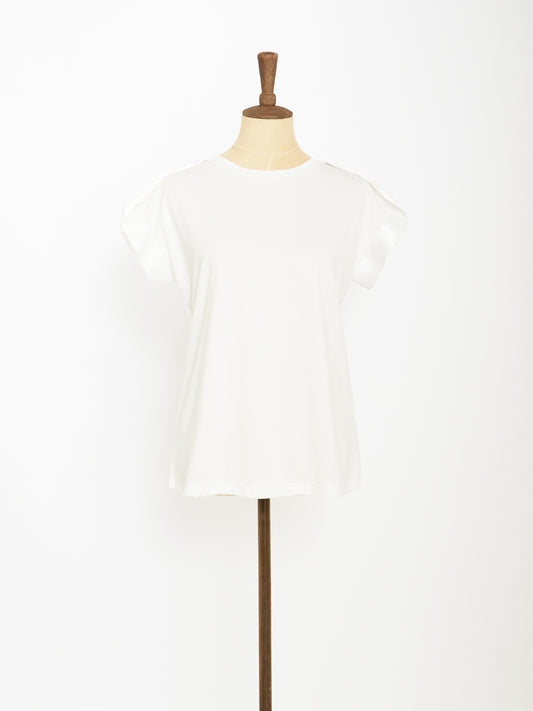 The Sleeveless Top