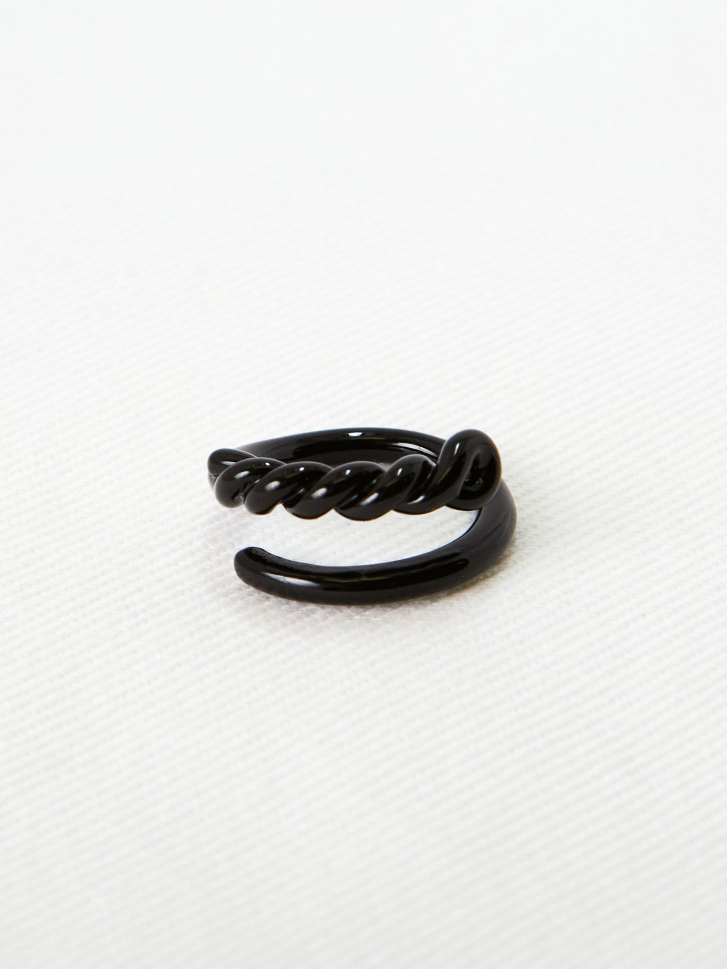 Funky Twist ring (6 Colors)