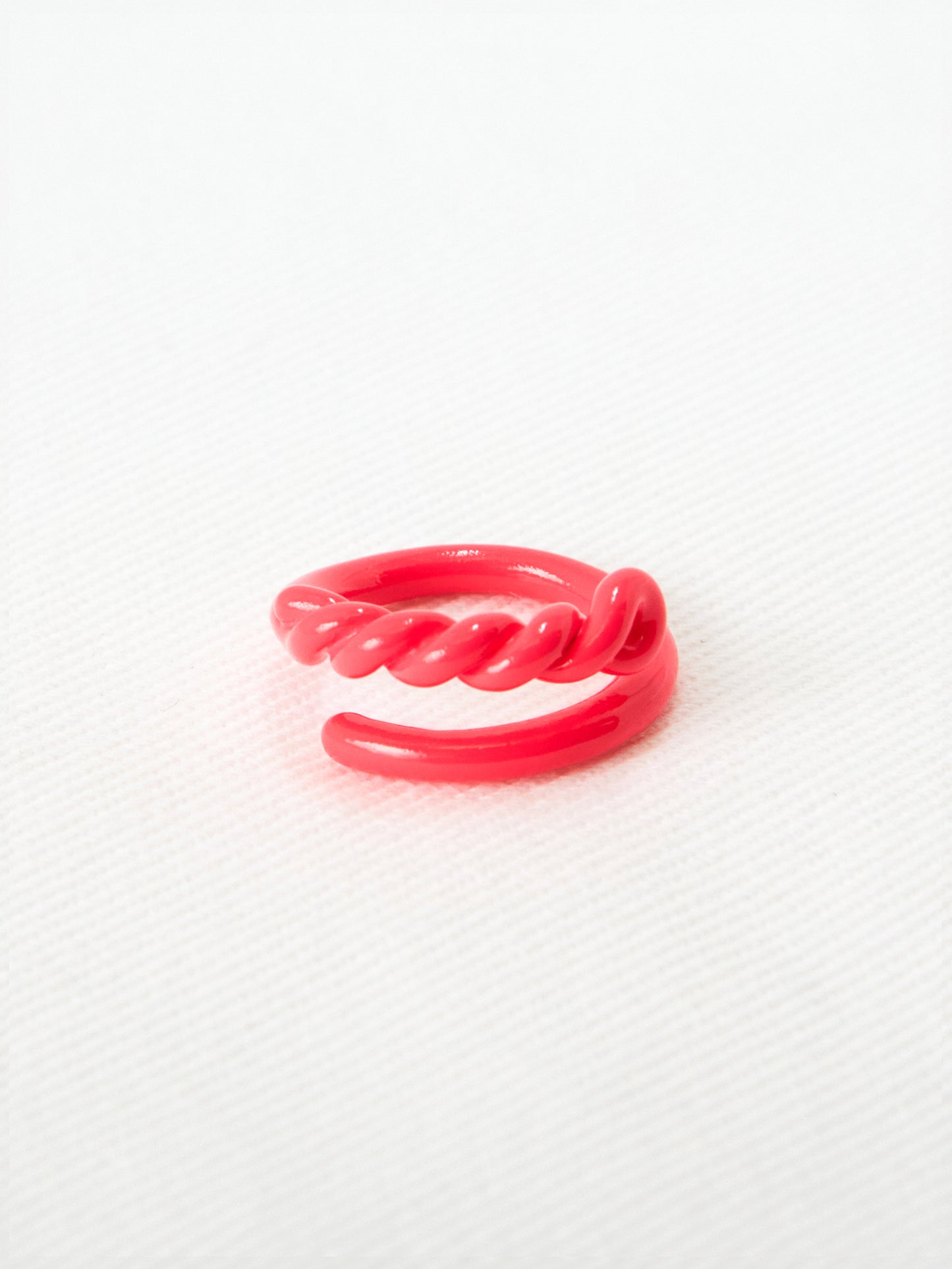 Funky Twist ring (6 Colors)