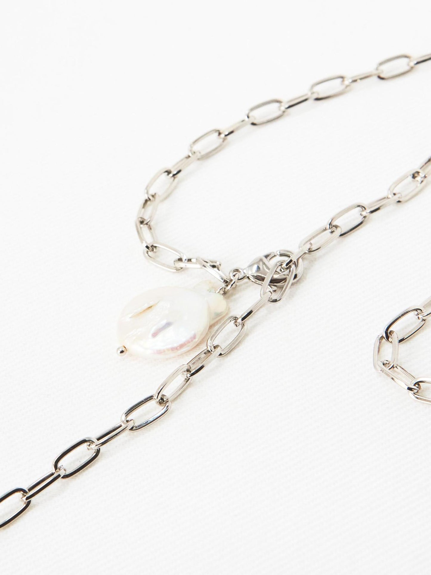 Pearl Chain Long Necklace (2color)