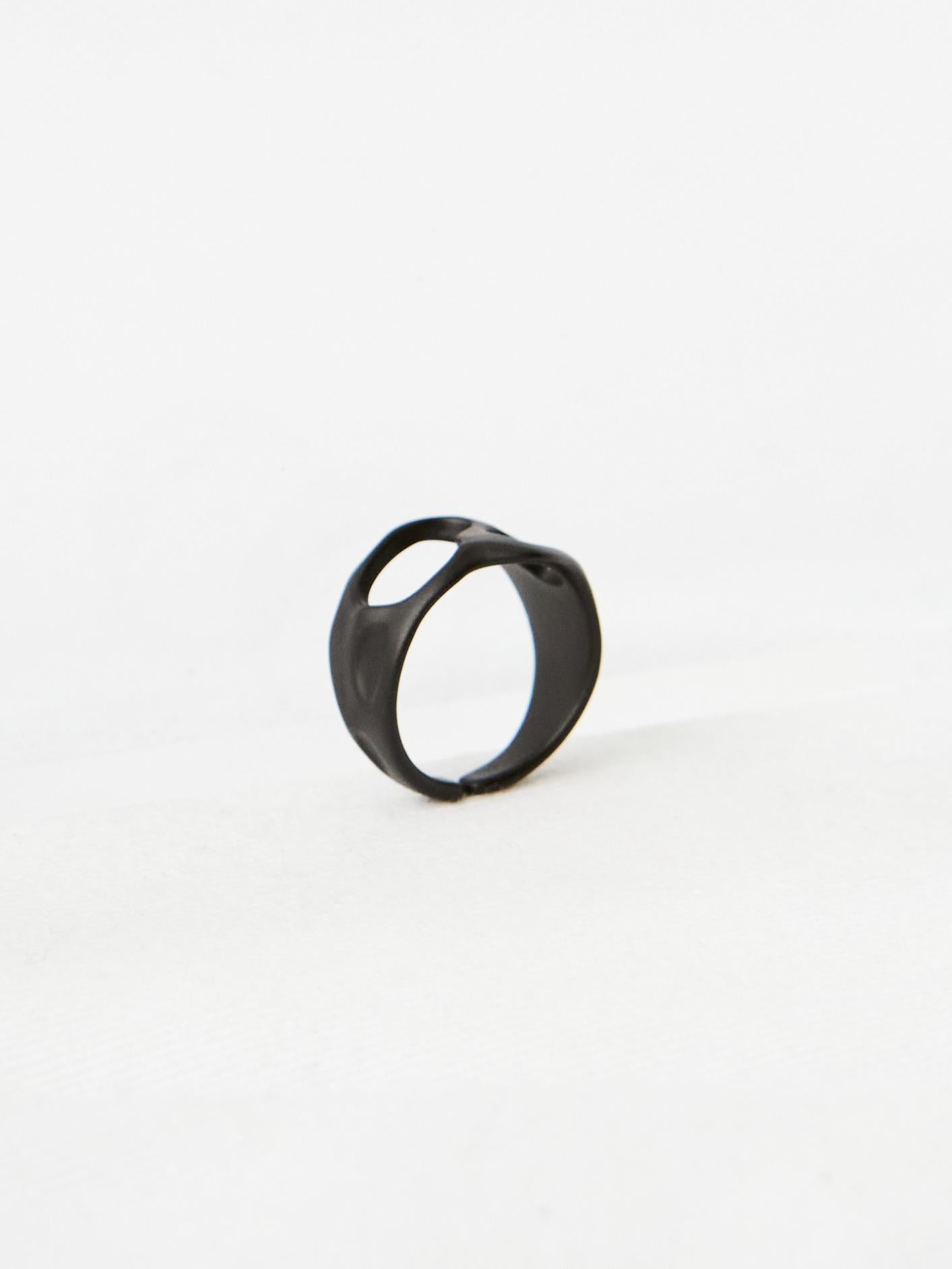 Cut Out Ring