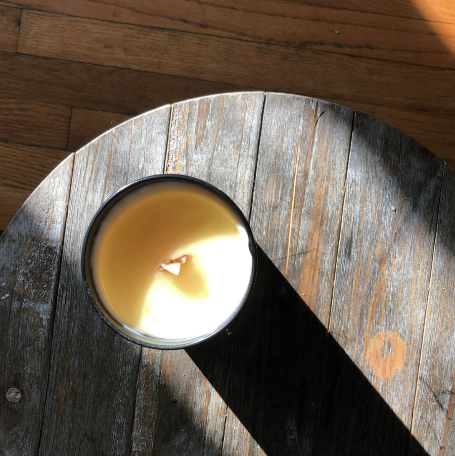 sandalwood + amber tumbler candle