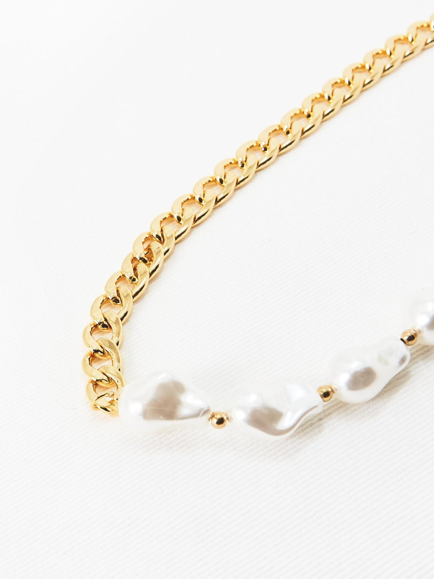 Gold Chain with Pearl Necklace